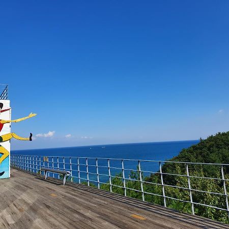 Haslla Art World Museum Hotel Gangneung Extérieur photo