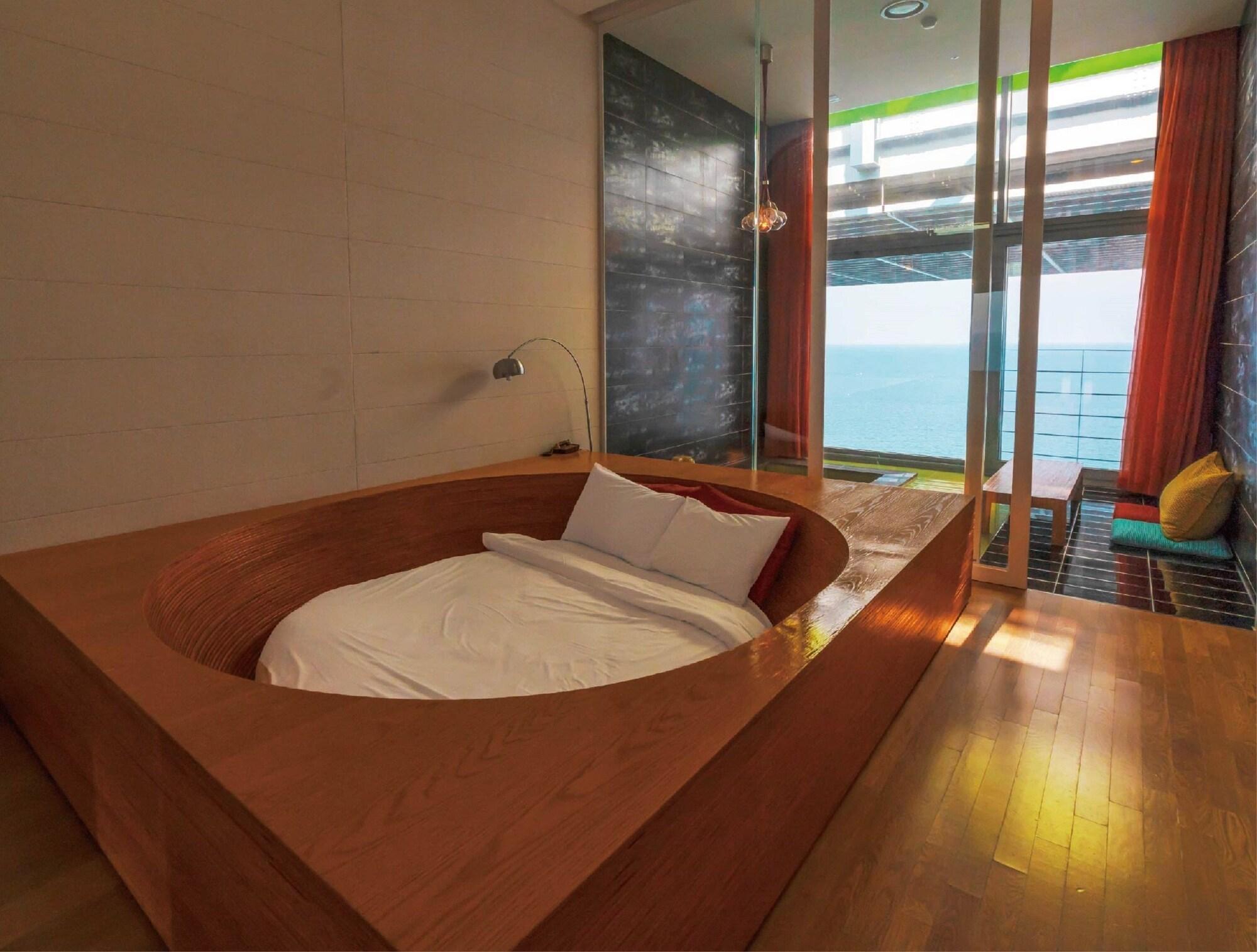 Haslla Art World Museum Hotel Gangneung Extérieur photo