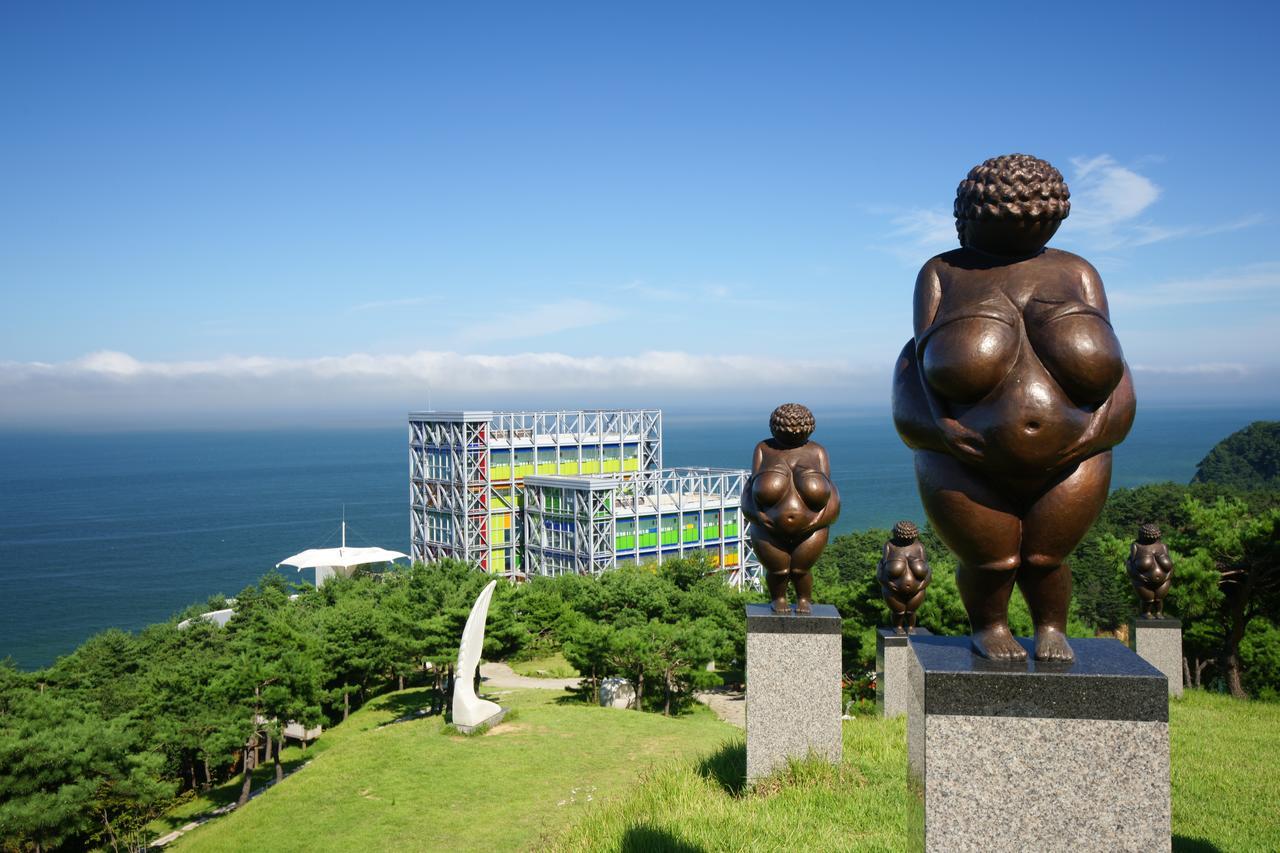 Haslla Art World Museum Hotel Gangneung Extérieur photo
