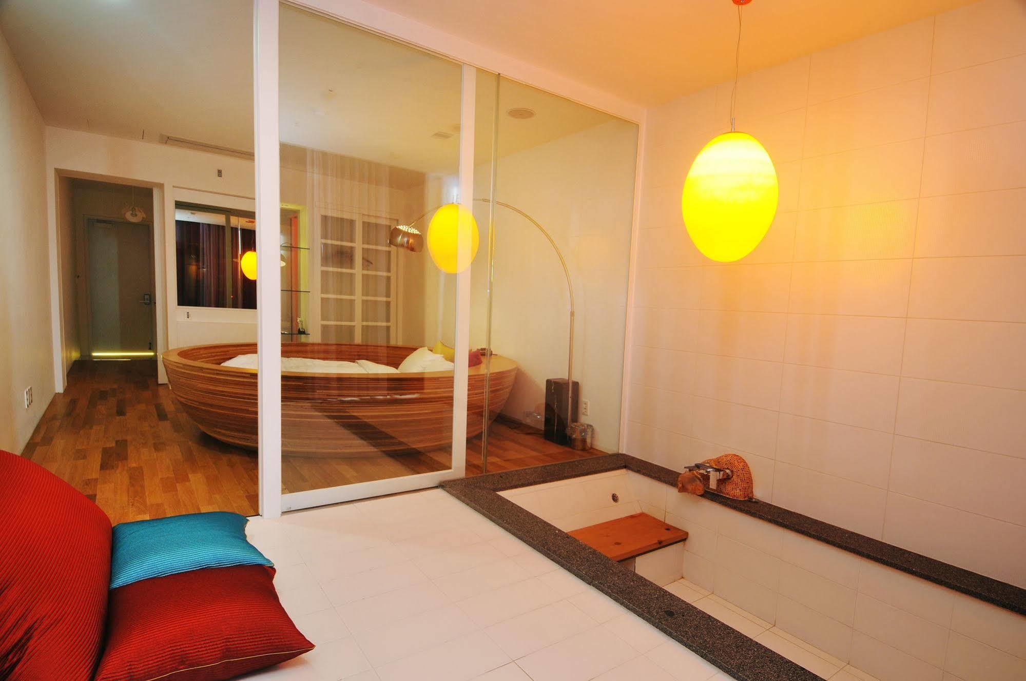 Haslla Art World Museum Hotel Gangneung Extérieur photo