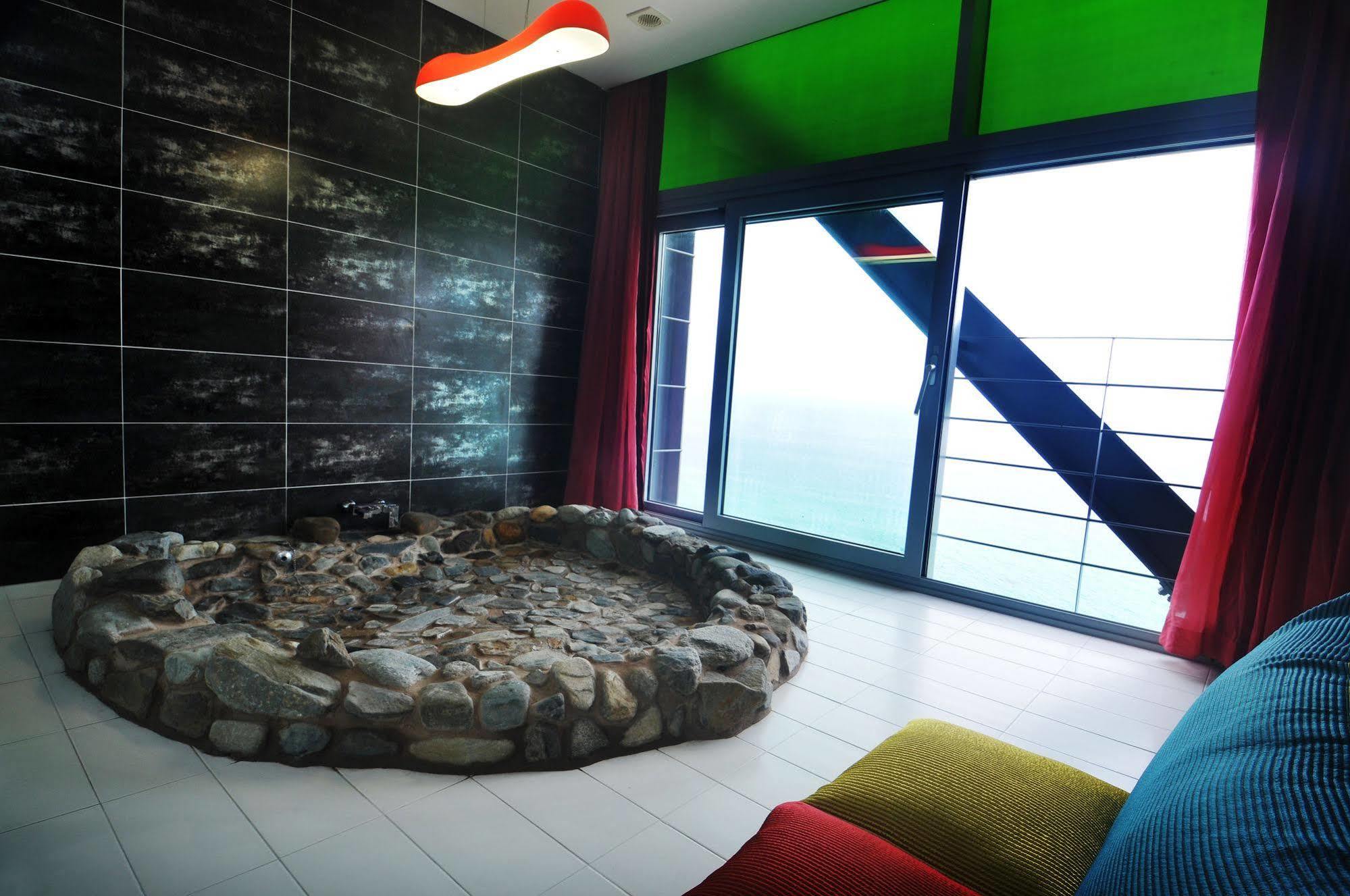 Haslla Art World Museum Hotel Gangneung Extérieur photo